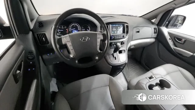 Hyundai The New Grand Starex id 3489129 из Кореи 17