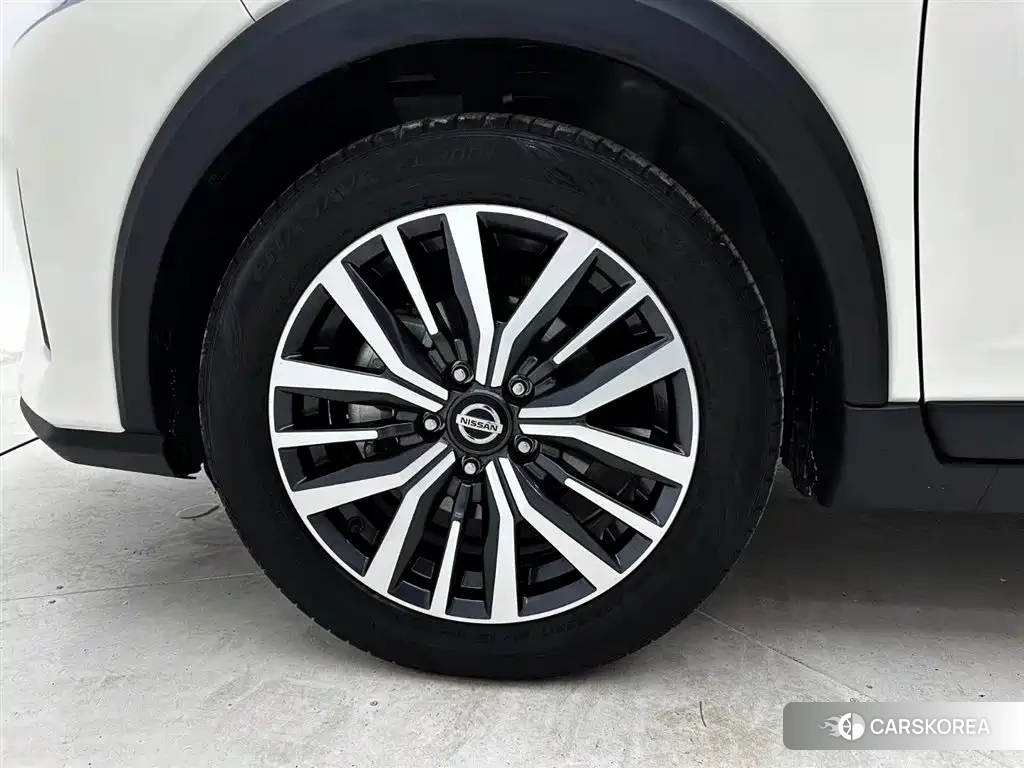 Nissan Kicks id 4628210 из Китая 21