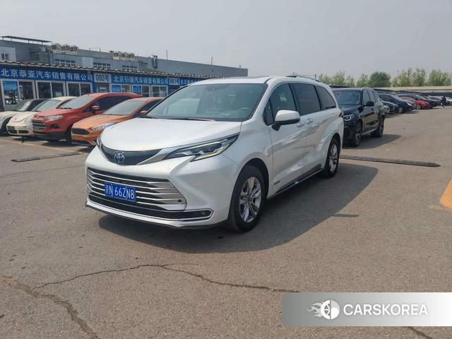 Toyota Saina id 4278875 из Китая 16