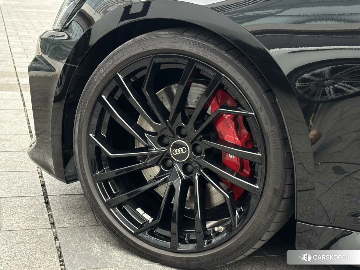 Audi RS 5 id 4440684 из Китая 16