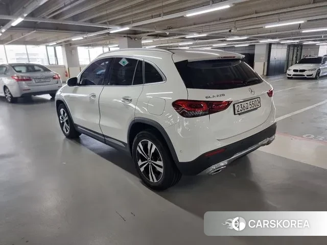 Mercedes-Benz GLA - Class H247 id 3153073 из Кореи 15