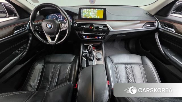 BMW 5 Series (G30) id 4837234 из Кореи 29