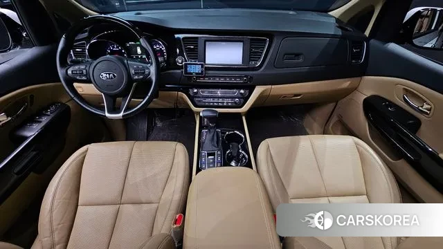 Kia The New Carnival id 3422892 из Кореи 17