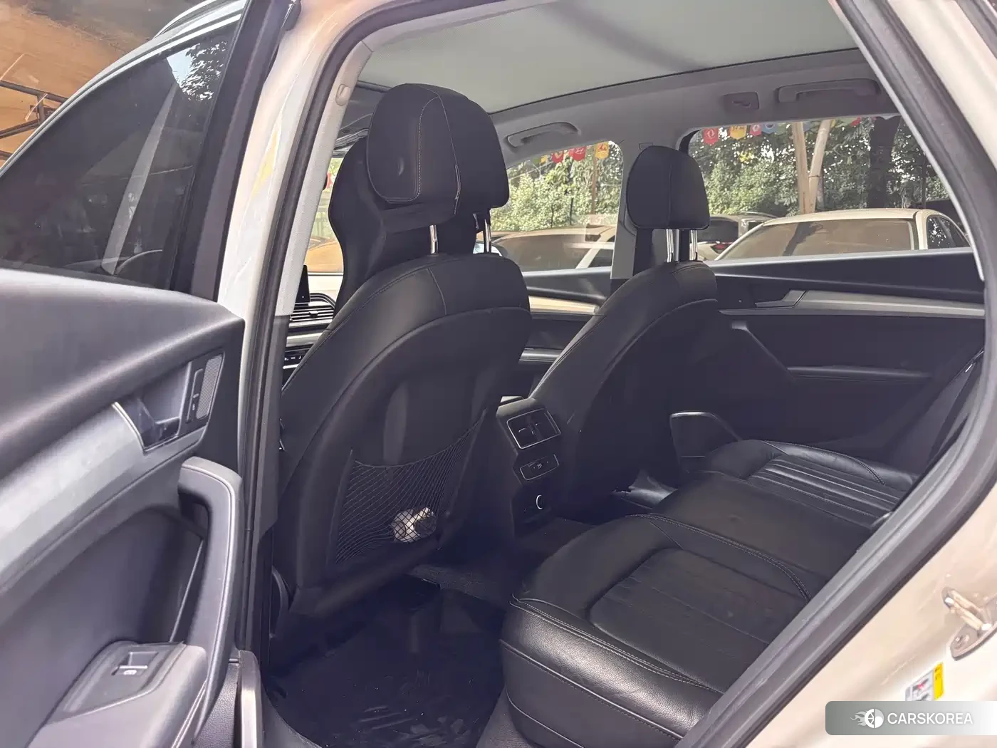 Audi Q5L id 4680726 из Китая 10