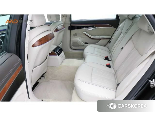Audi A8 id 4242385 из Китая 7