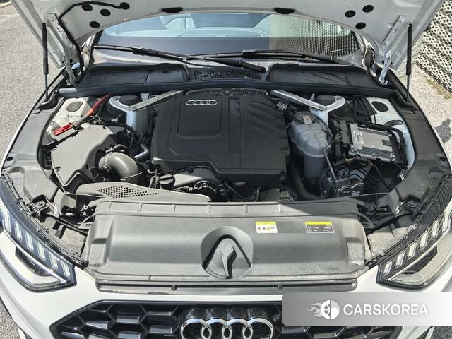 Audi A4L id 4258367 из Китая 7