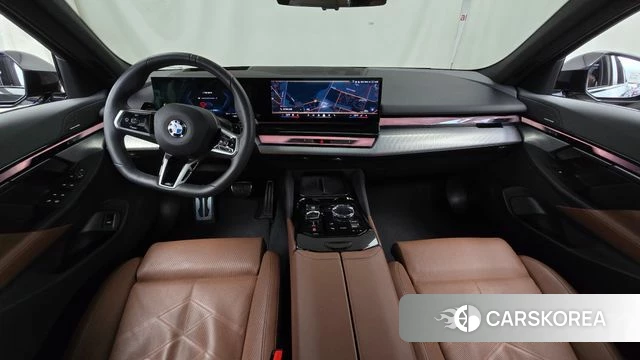 BMW 5 Series (G60) id 4549035 из Кореи 17