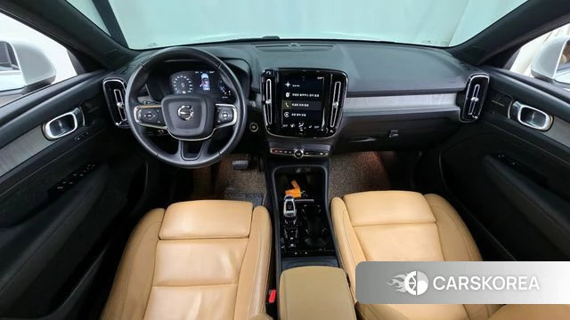 Volvo XC40 id 3860391 из Кореи 17