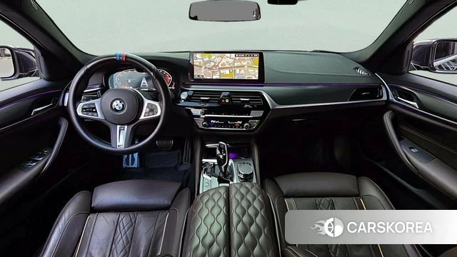 BMW 5 Series (G30) id 3793523 из Кореи 17