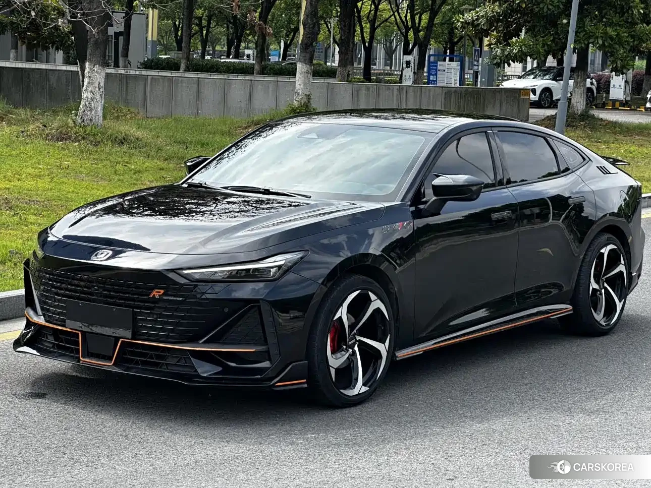 Chang'an UNI-V id 4600605 из Китая 14