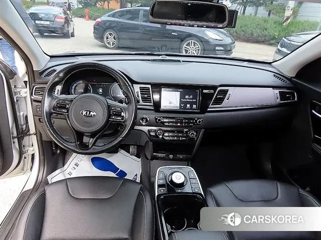 Kia Niro EV id 3367602 из Кореи 17
