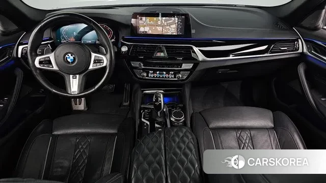 BMW 5 Series (G30) id 3448941 из Кореи 17