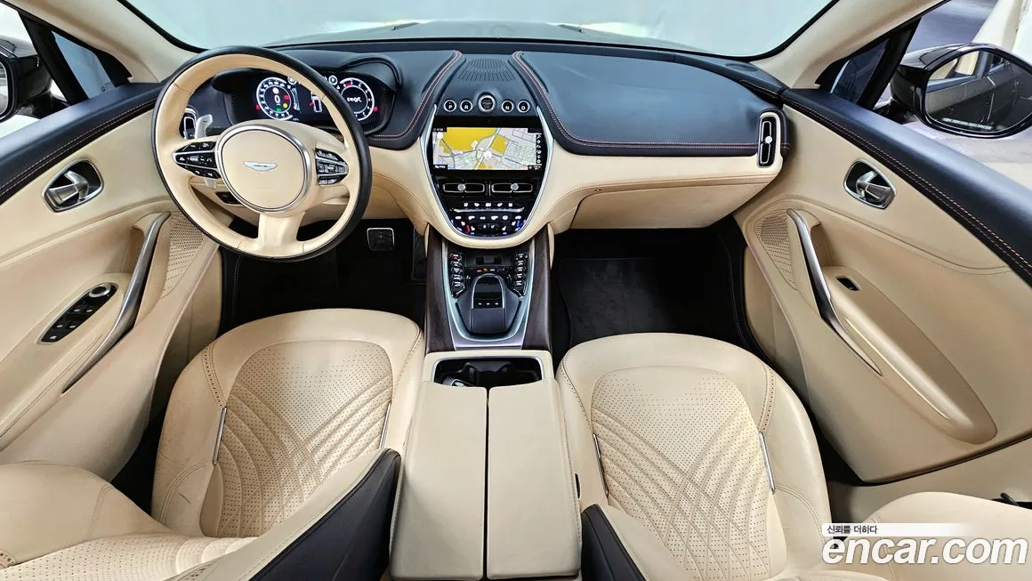 Aston Martin DBX id 2178665 из Кореи 17