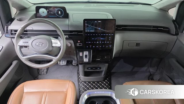 Hyundai Staria id 4324199 из Кореи 17