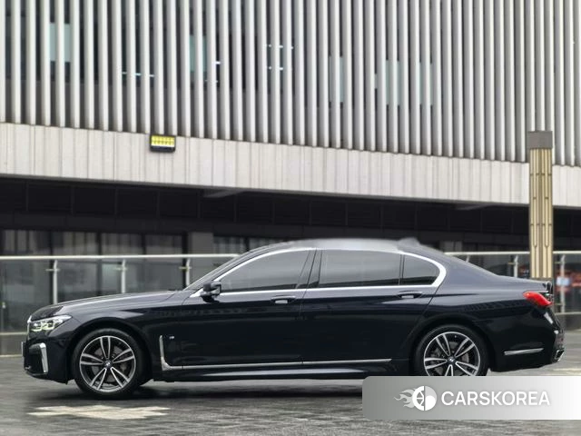 BMW 7 series id 4299476 из Китая 16