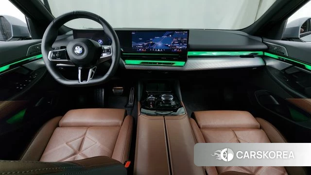 BMW 5 Series (G60) id 4291928 из Кореи 29