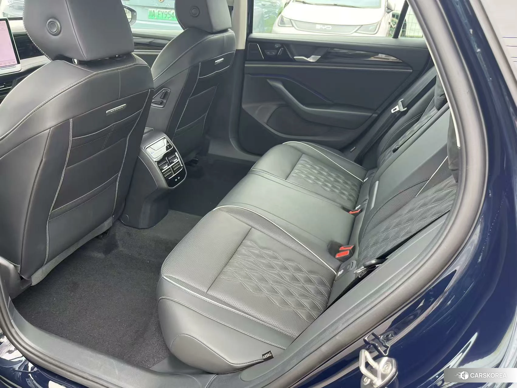 Volkswagen Magotan id 4467727 из Китая 7