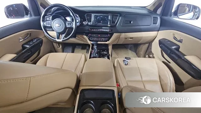 Kia The New Carnival id 3718343 из Кореи 17