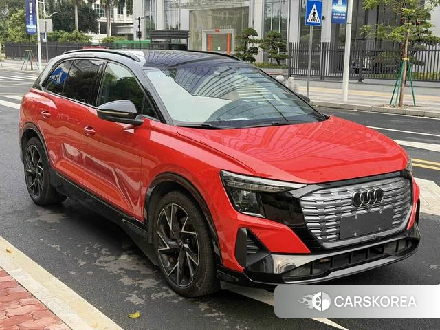Audi Q5 e-tron id 4263930 из Китая 37