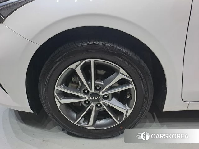 Kia The New K3 2nd generation id 4745475 из Кореи 17