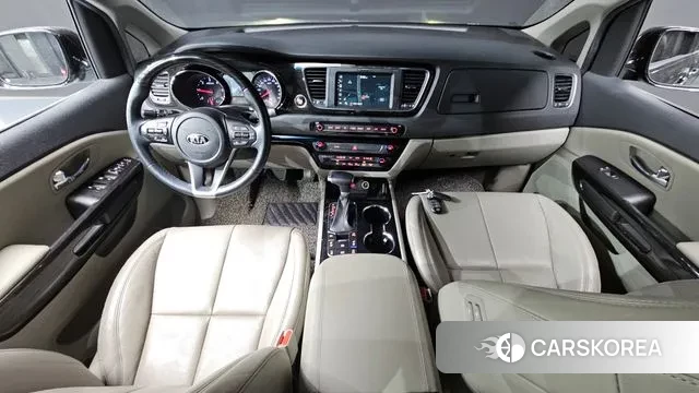 Kia The New Carnival id 3661399 из Кореи 17