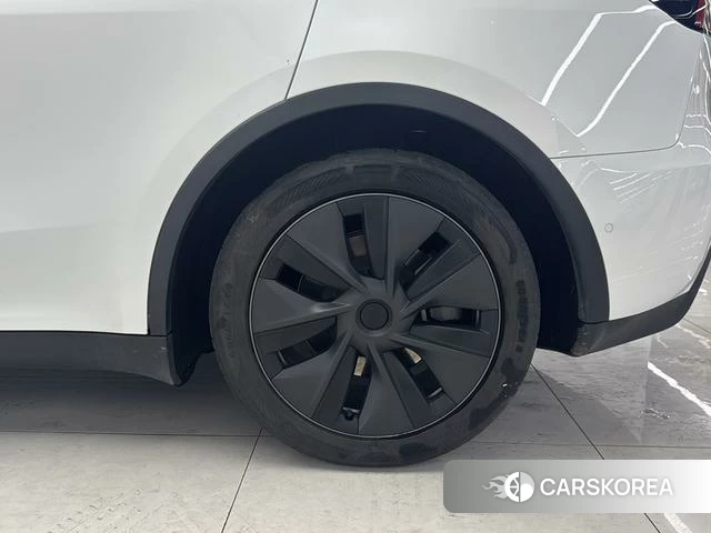 Tesla Model Y id 4219333 из Китая 17