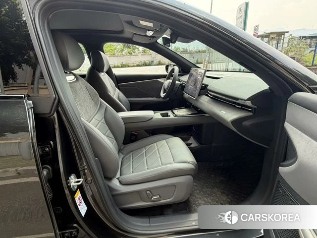 Dark blue car Dark blue S05 id 3919532 из Китая 11