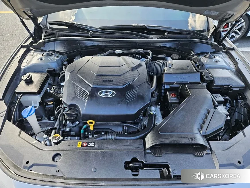 Hyundai Grandeur IG id 1901080 из Кореи 17