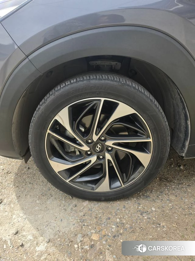 Hyundai All New Tucson id 4317759 из Кореи 17
