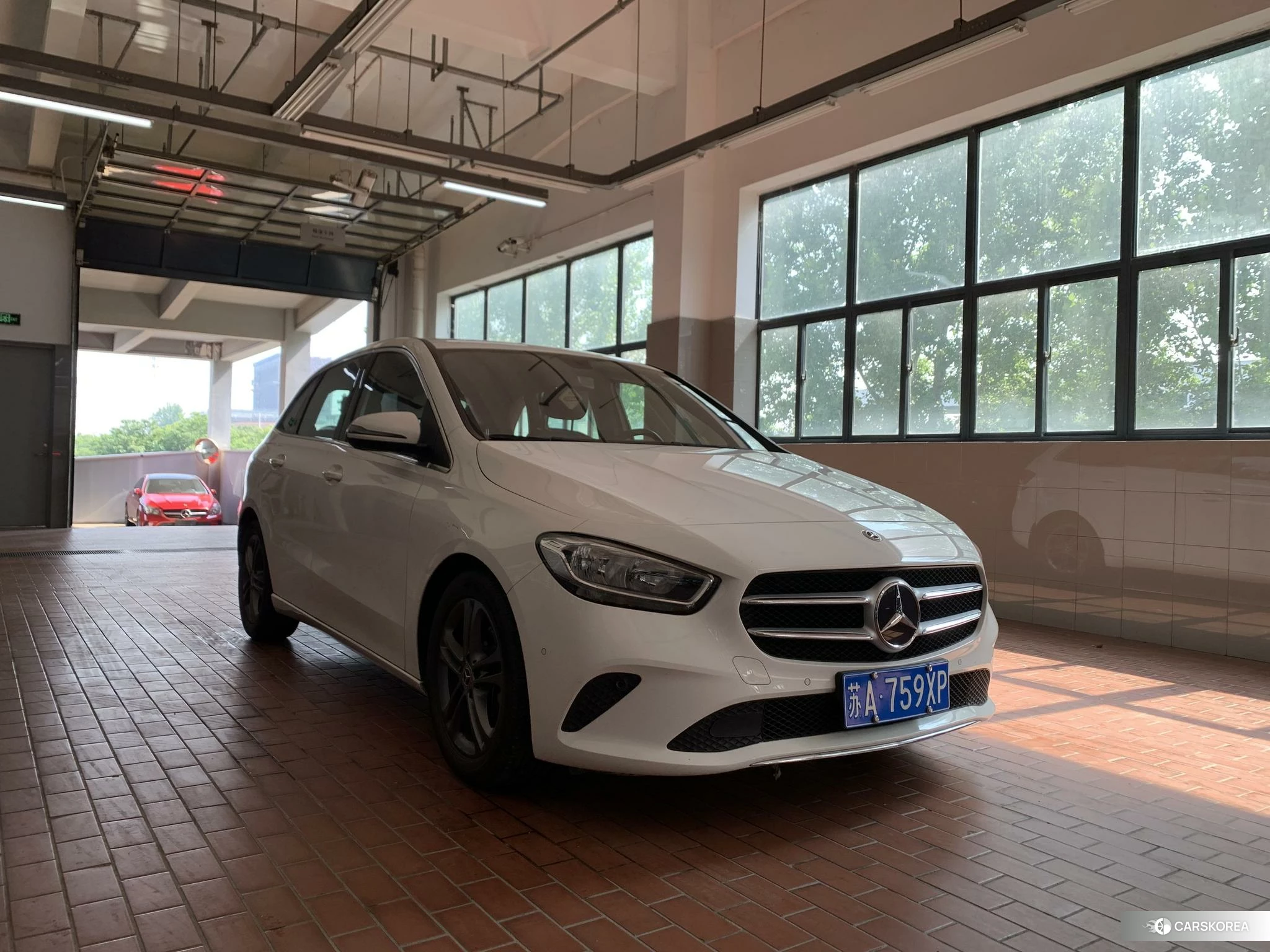 Mercedes-Benz Class B id 4440689 из Китая 13