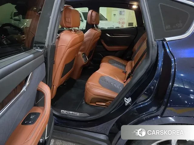 Maserati Levante id 3595415 из Кореи 17