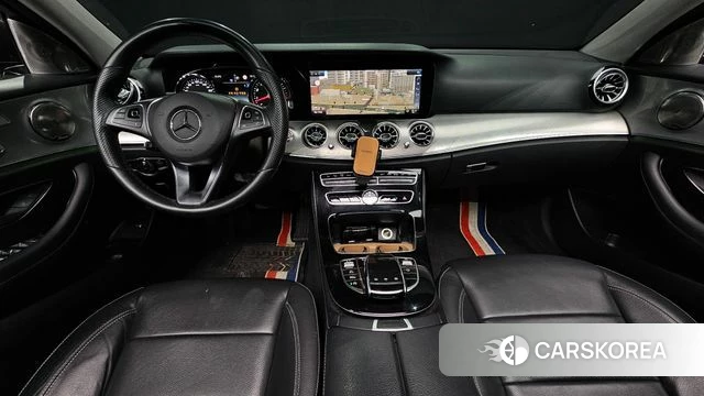 Mercedes-Benz E-Class W213 id 4269431 из Кореи 17