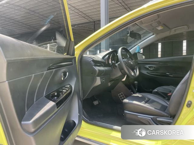 Toyota YARIS L Zhixuan id 4276495 из Китая 23