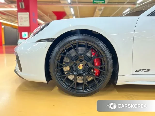 Porsche 911(992) id 3365358 из Кореи 17