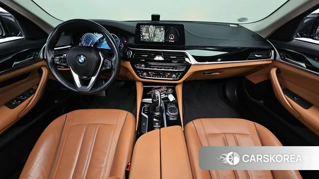 BMW 5 Series (G30) id 4251274 из Кореи 29