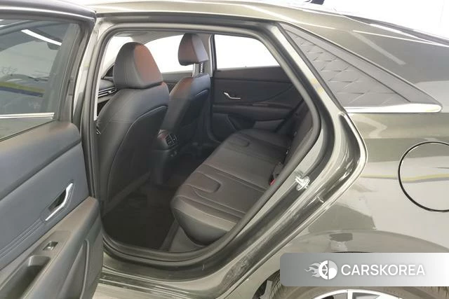 Hyundai Elantra id 3913558 из Китая 14