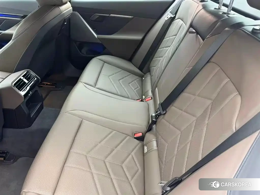 BMW 5 series id 4559728 из Китая 15