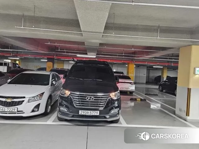 Hyundai The New Grand Starex id 3336017 из Кореи 17