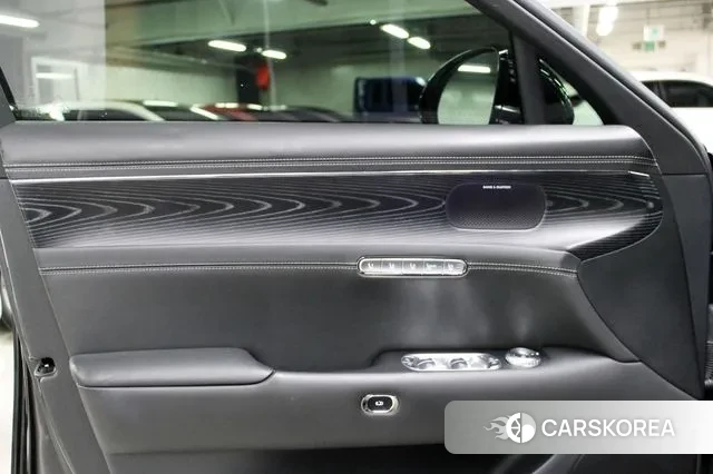 Genesis G90 (RS4) id 3174657 из Кореи 17