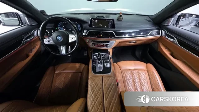 BMW 7 Series (G11) id 3348872 из Кореи 17