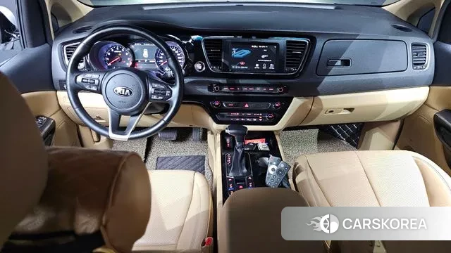 Kia The New Carnival id 3515166 из Кореи 17