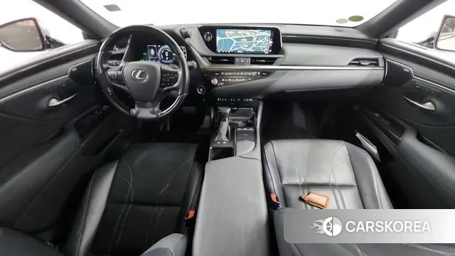 Lexus ES300h 7th generation id 3089602 из Кореи 17