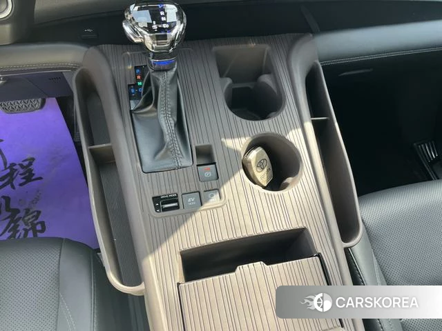 Toyota Saina id 4276923 из Китая 21