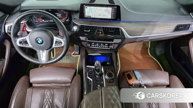 BMW 5 Series (G30) id 3302274 из Кореи 17