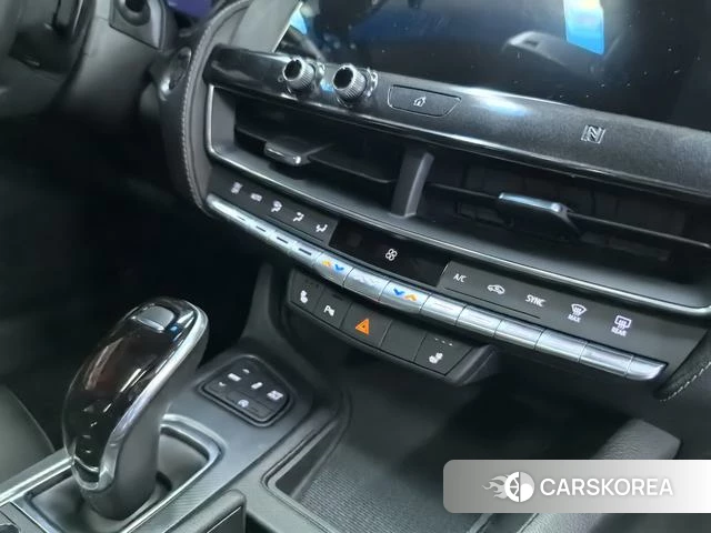 Cadillac CT5 id 4253999 из Китая 16