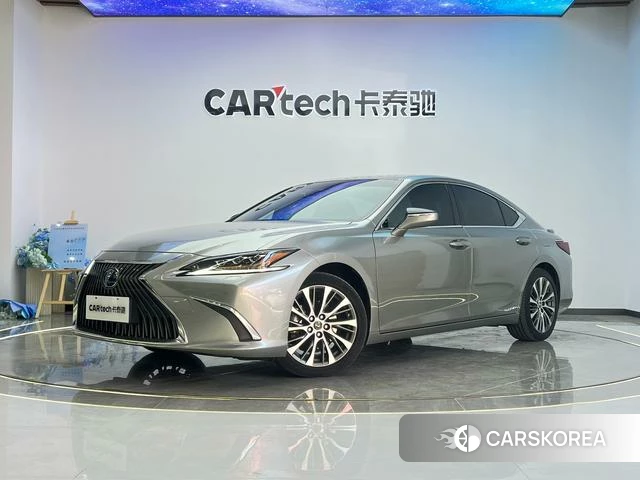 Lexus ES id 4262604 из Китая 24