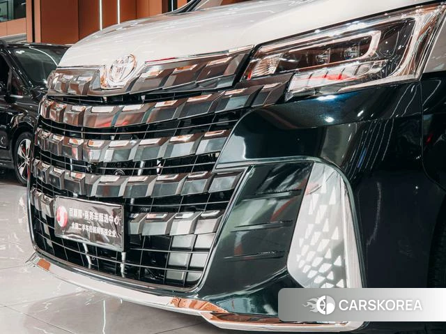 Toyota Granvia (overseas) id 4261185 из Китая 11