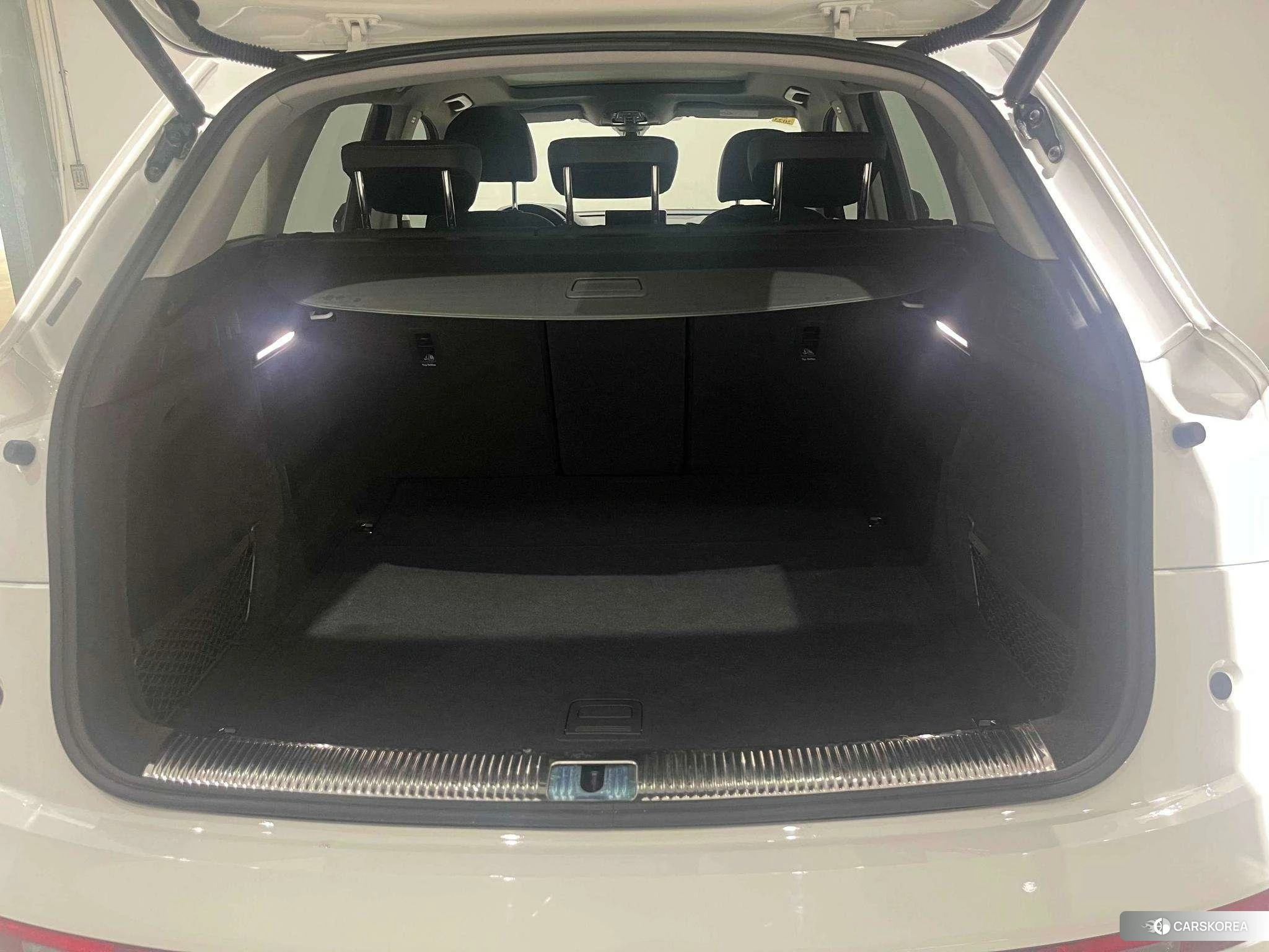 Audi Q5L id 4453009 из Китая 14