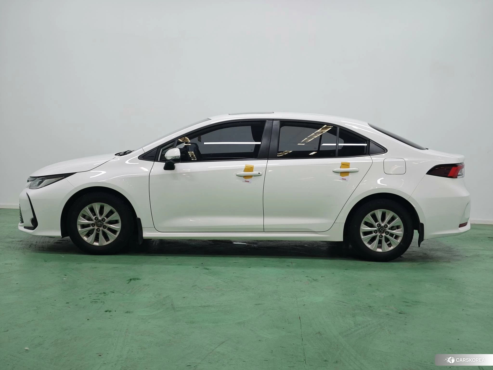 Toyota Corolla id 4407531 из Китая 17