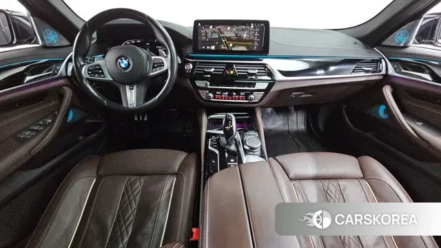 BMW 5 Series (G30) id 3389264 из Кореи 17